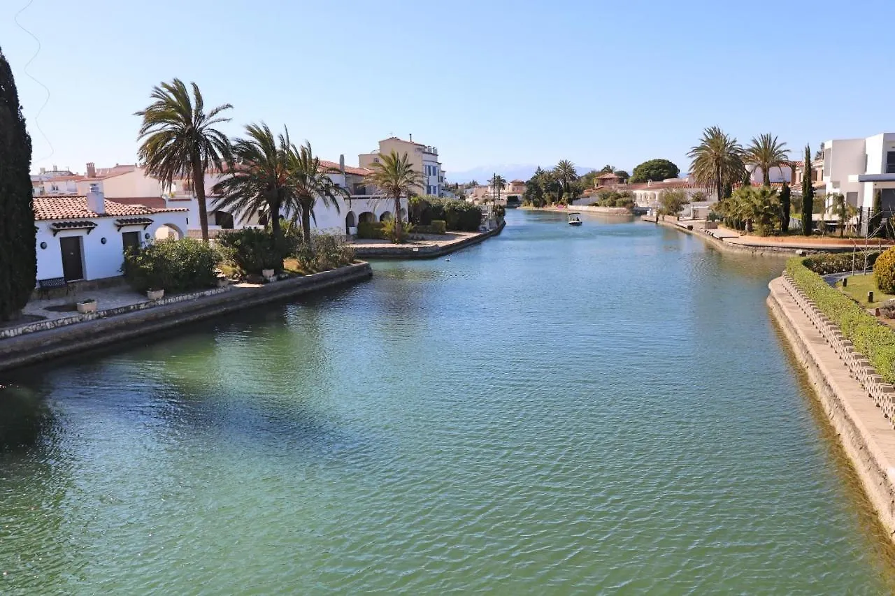 Bahia II 317, Magnifico Duplex, 50 M De Playa, Vistas Al Canal Empuriabrava Apartment